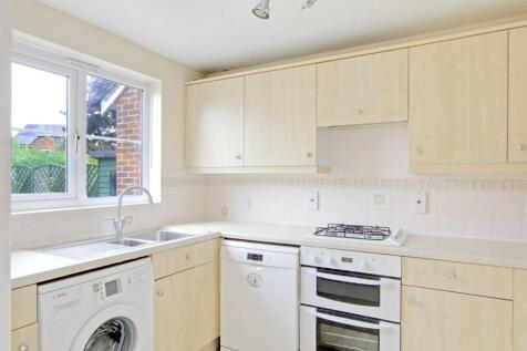 Kitchen:
