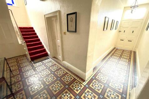 Communal entrance hall