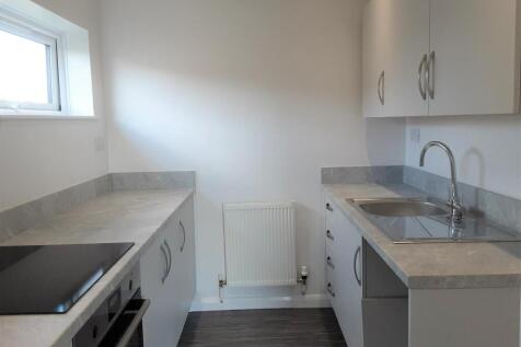 LOUNGE DINER/KITCHEN