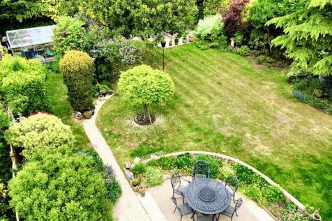 dji_fly_20250503_202402_686_1747322647879_photo_op
