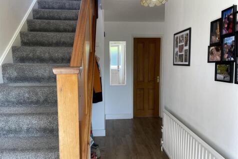 Hallway 2.JPG