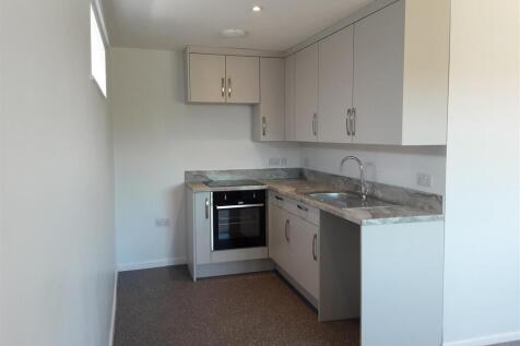 LOUNGE DINER/KITCHEN