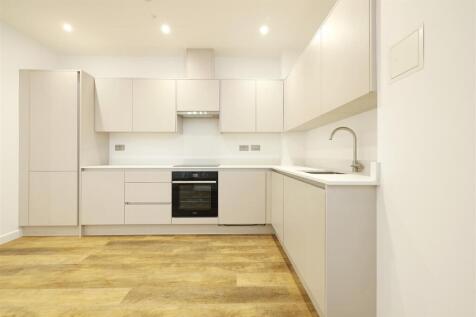 No.15-GreenYard-Jan25-9772.jpg