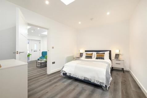No.24-GreenYard-ShowHome-Jan25-9690.jpg