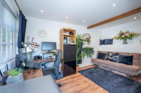 Home Office / Studio