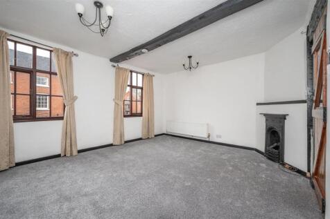 Living Room.jpg