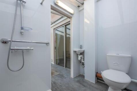 Shower Room (Ground Floor)