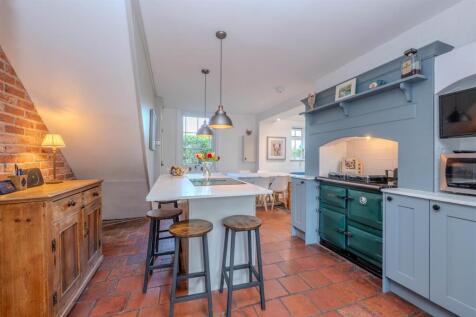 Breakfast Kitchen