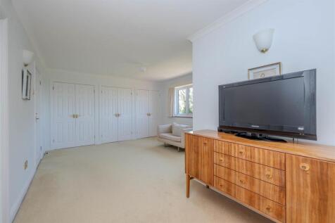Principal Bedroom Suite