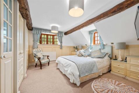 Bedroom (Bedroom Two Suite)