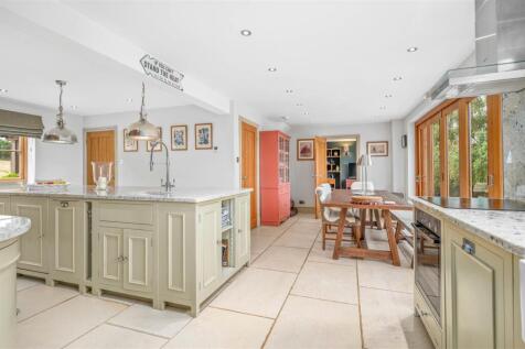 Open Plan Kitchen/Dining Room