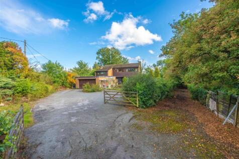 property entrance 2.jpg