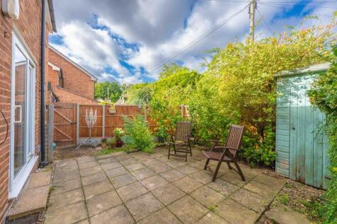 West Facing Courtyard Garden