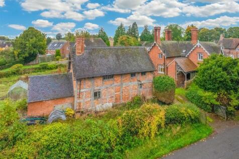 Grade II Listed Barn