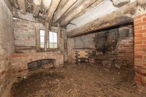 Internal (Grade II Listed Barn)