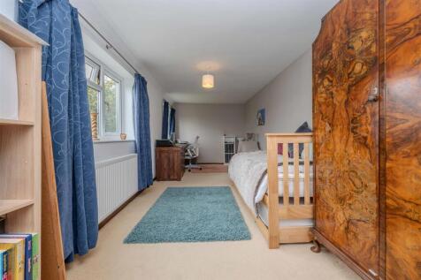 Home Office/Guest Bedroom/Games Room