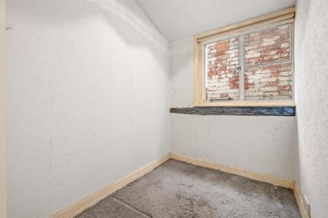 Bedroom Two (56 Waterside)