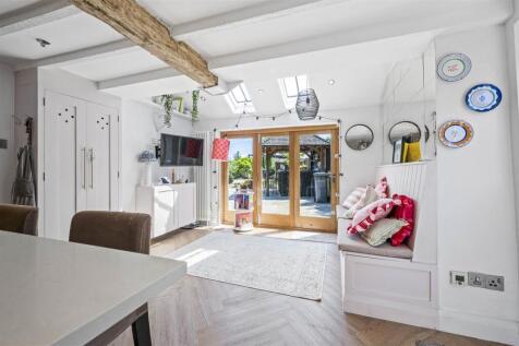 Kitchen/Family Room