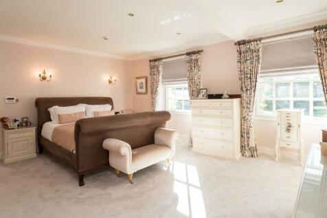 Principal Bedroom Suite