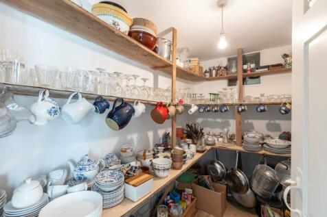 Butler&#39;s Pantry