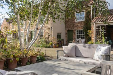 House &amp; Garden