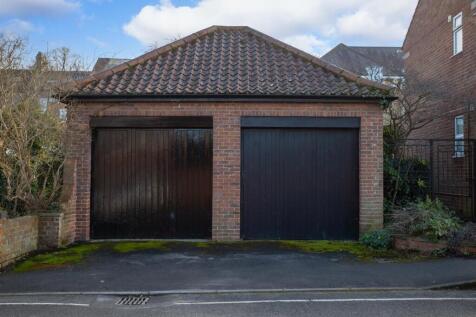 Single Garage By Separate Negotiation