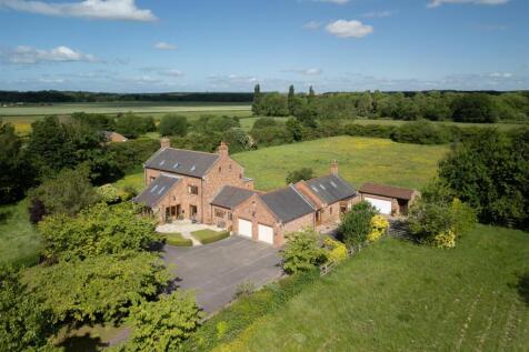 Roxby House