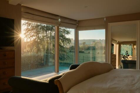 Principal Bedroom Suite