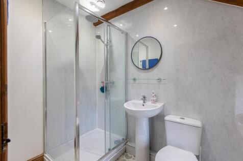 Bedroom 2 En Suite