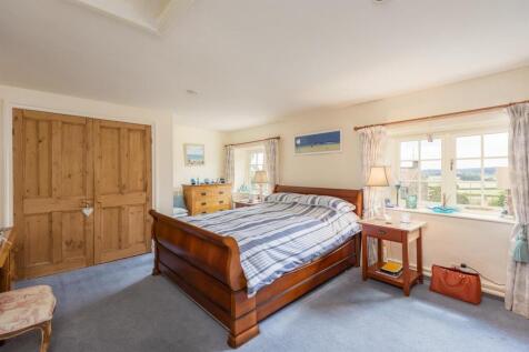 Principal Bedroom Suite