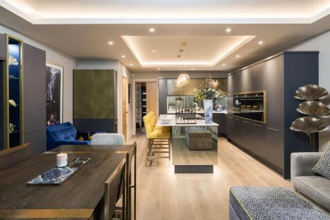 Kitchen/Dining/Living