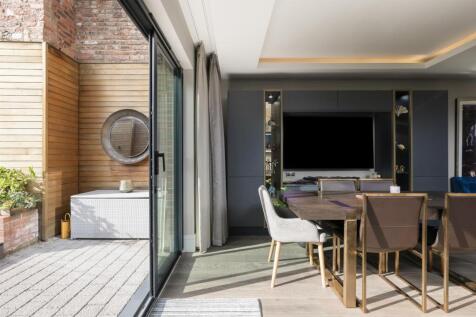 Kitchen/Dining/Living