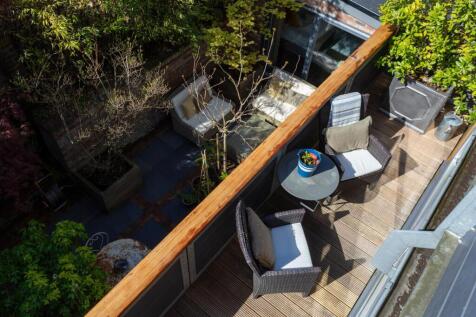 Balcony &amp; Courtyard Below