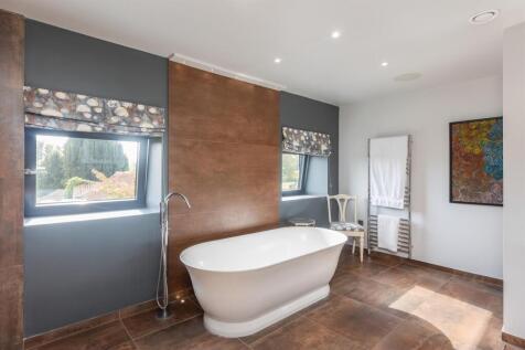 Bedroom 1 En Suite