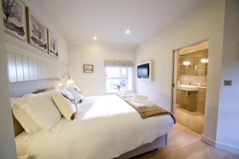 Cottage Apt: Groom&#39;s Room