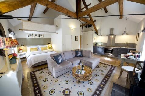 Cottage Apt: Tack Room