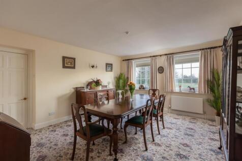 Farmhouse Dining Room