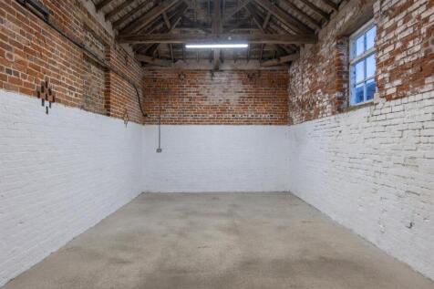 Barn with PP