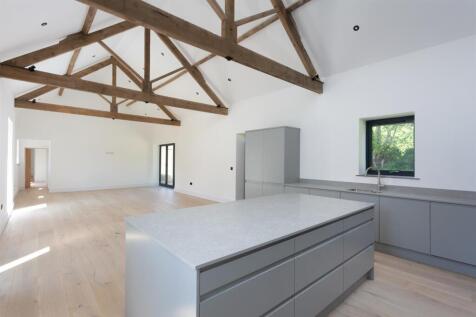Kitchen/Dining to Sitting Room