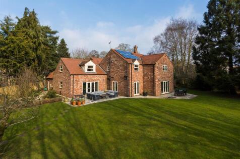 19A Shipton Road
