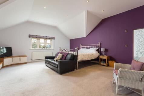 Principal Bedroom Suite