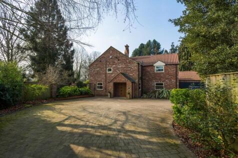 Front Elevation &amp; Driveway