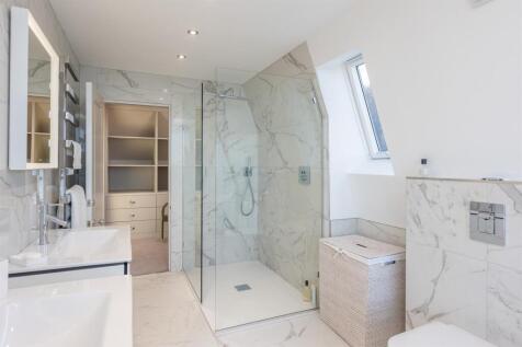 Principal Bedroom Suite