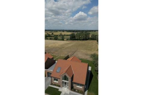 Hayrick House &amp; Land