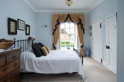 Bedroom suite 4