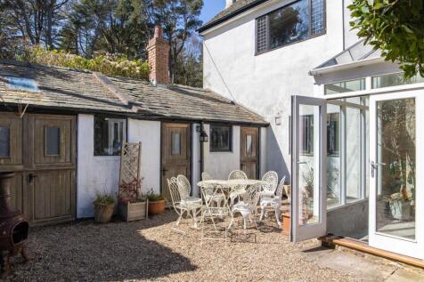 Conservatory, Outbuildings, Terrace