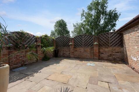 Courtyard Garden