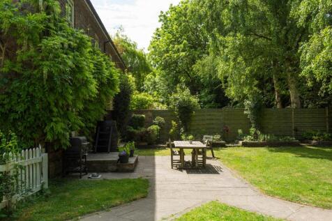 Garden Terrace