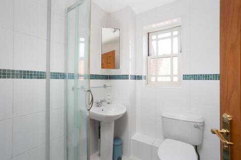 Bedroom 2 En-Suite