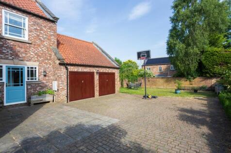 Double Garage